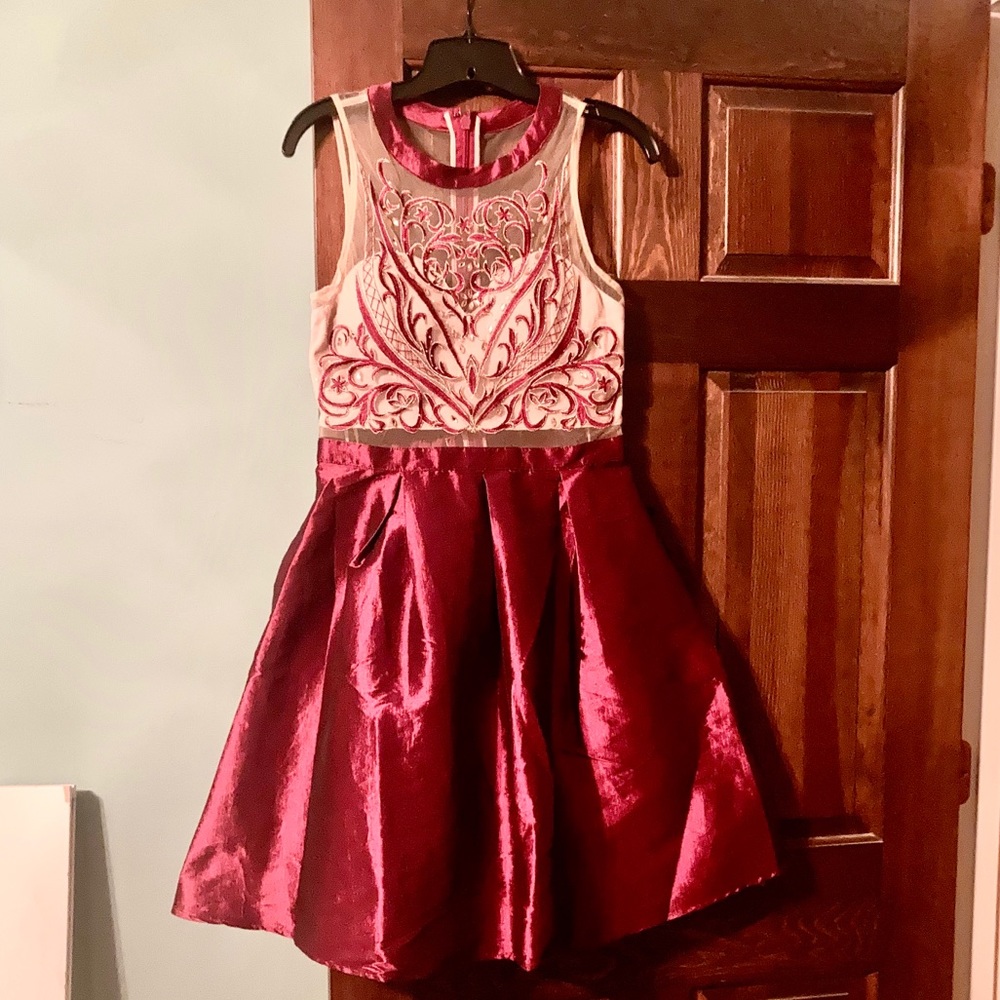 BRAND NEW Beautiful Burgundy A-Line Dress